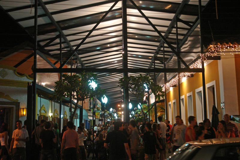 rua do meio reveillon na ilha